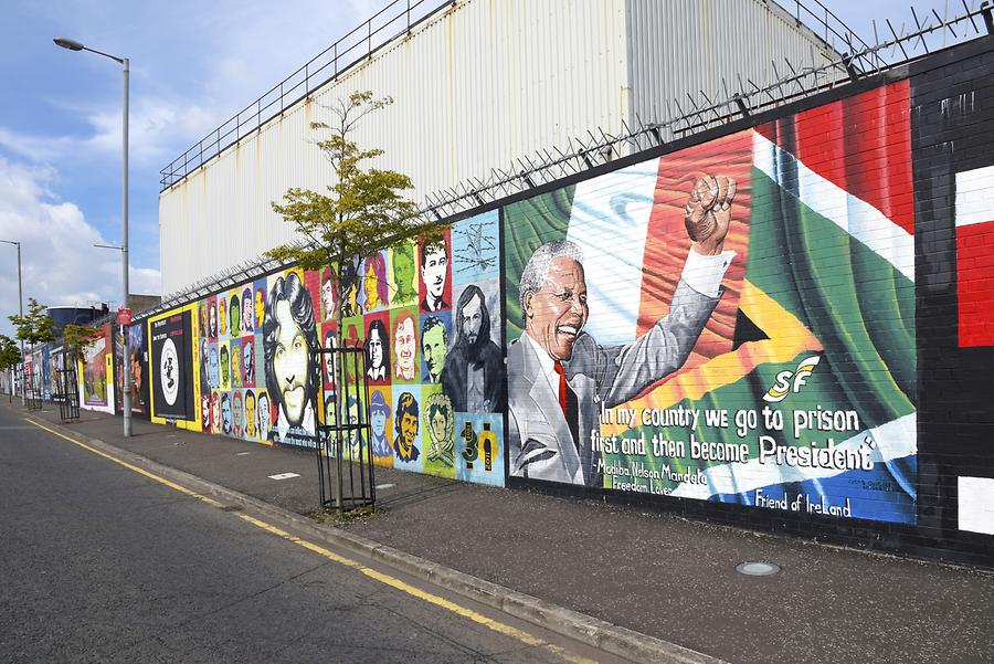 Belfast - Fall District; Wall Murals