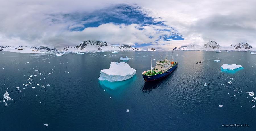 Polar Pioneer expedition ship, © AirPano 