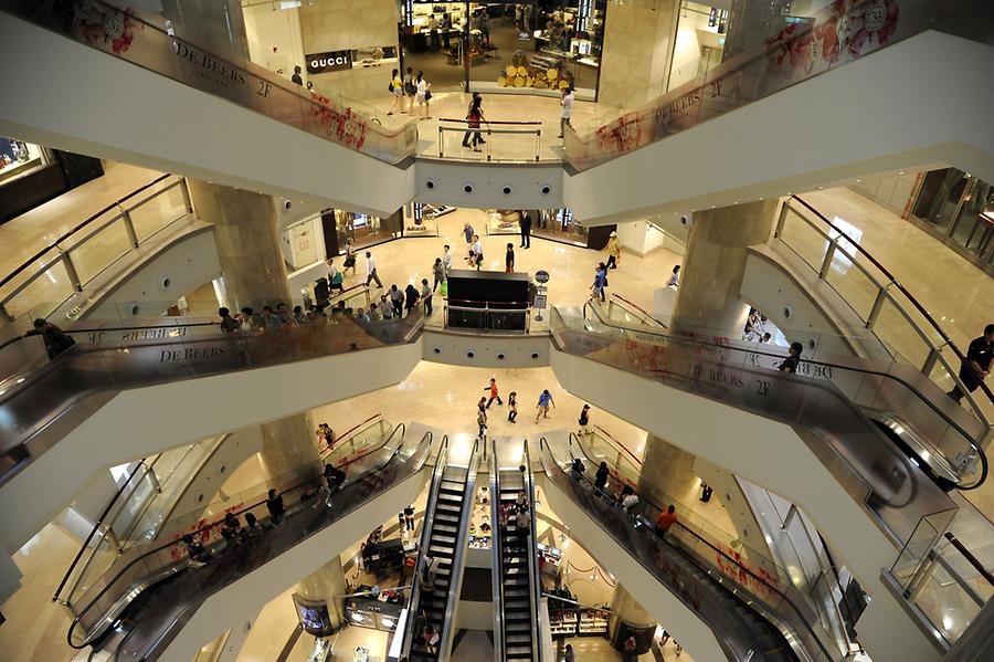 Shopping Mall, Interior