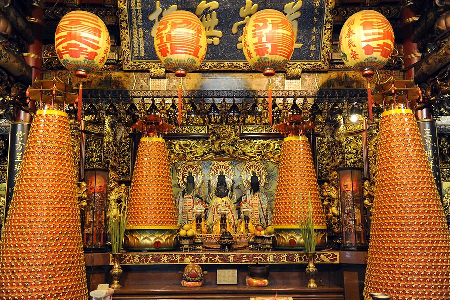 Tien Tan Temple